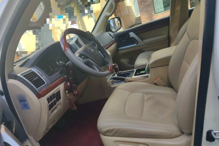 Used Toyota Land Cruiser  Left Front Seat
