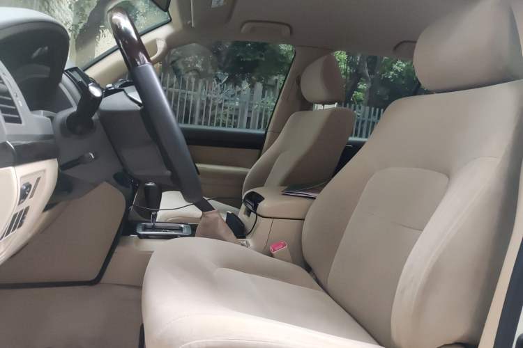 Used Toyota Land Cruiser  Left Front Seat