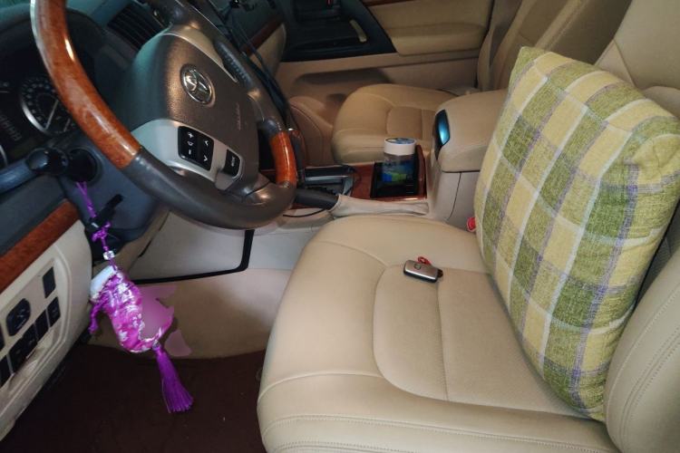 Used Toyota Land Cruiser  Left Front Seat