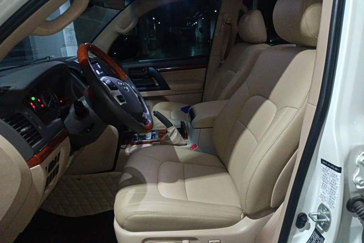 Used Toyota Land Cruiser  Left Front Seat