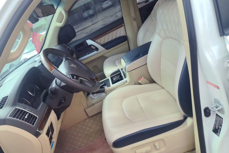 Used Toyota Land Cruiser  Left Front Seat