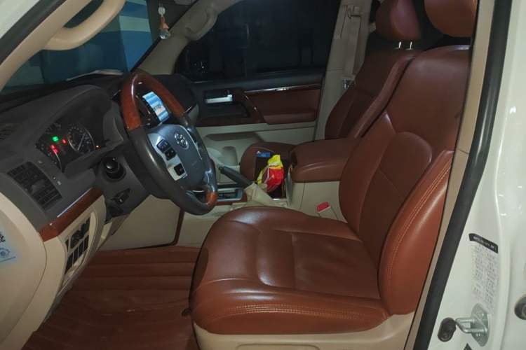 Used Toyota Land Cruiser  Left Front Seat