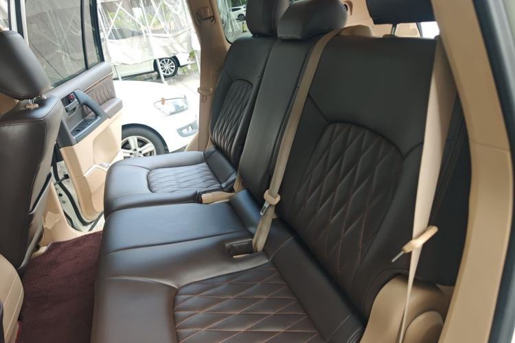 Used Toyota Land Cruiser 2015 4.0L V6 Middle East Low-Trim Version Left Rear Seat