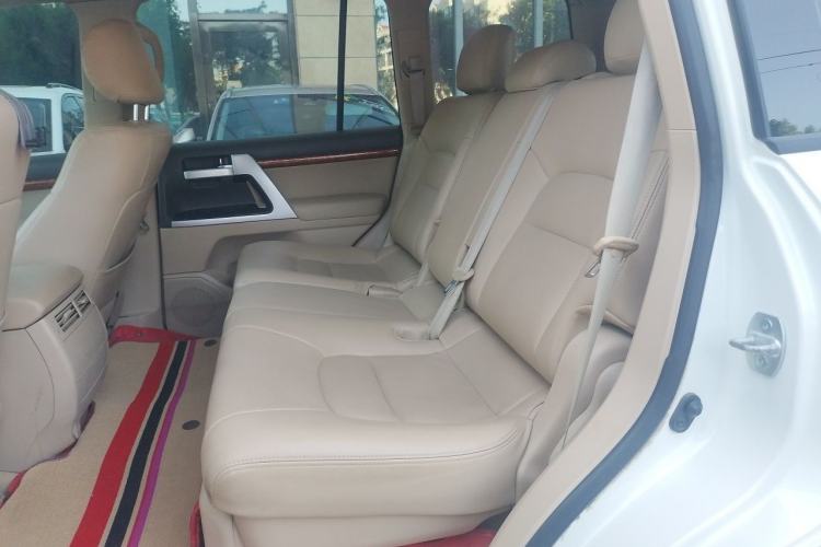 Used Toyota Land Cruiser  Left Rear Seat