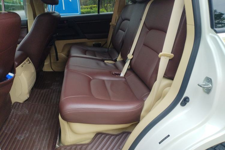 Used Toyota Land Cruiser  Left Rear Seat