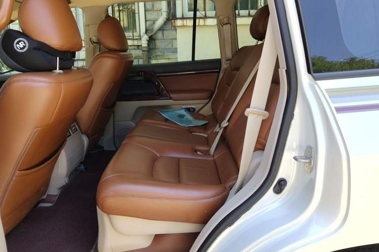 Used Toyota Land Cruiser  Left Rear Seat