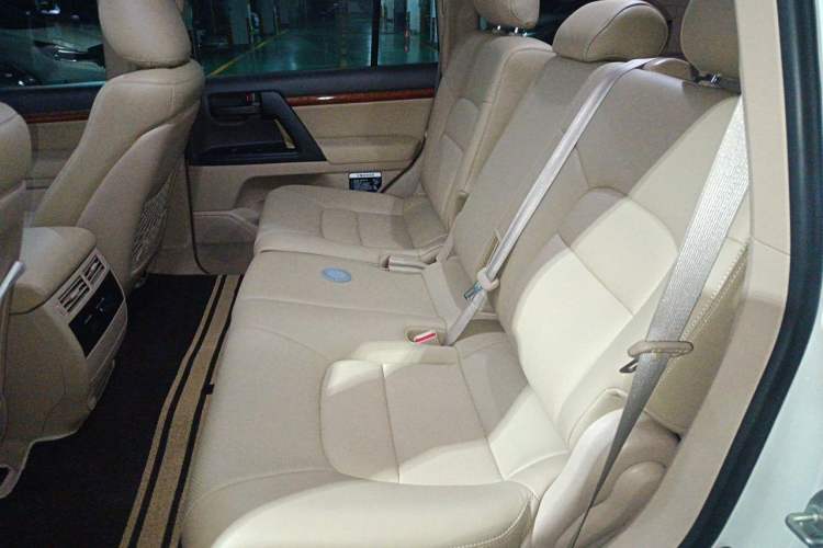 Used Toyota Land Cruiser  Left Rear Seat