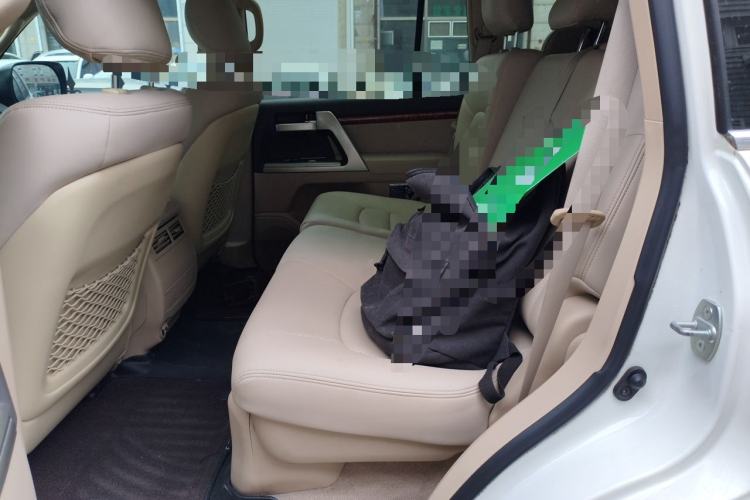 Used Toyota Land Cruiser 2015 4.0L V6 Middle East Limited Edition Left Rear Seat