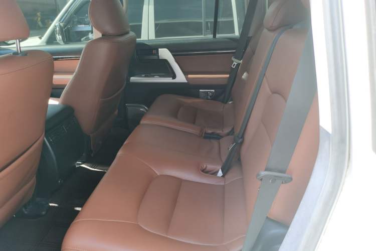 Used Toyota Land Cruiser  Left Rear Seat