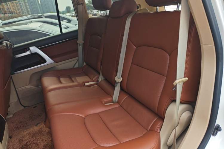 Used Toyota Land Cruiser  Left Rear Seat