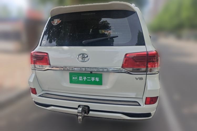 Used Toyota Land Cruiser 2015 4.0L 5-Seater Middle East Version Rear