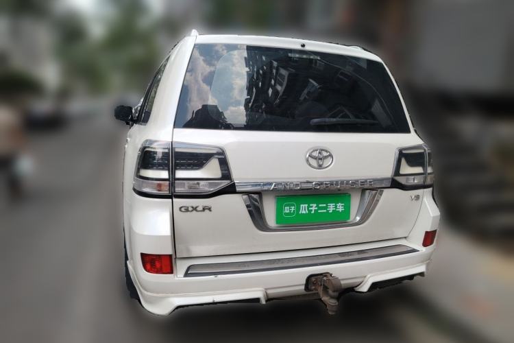 Used Toyota Land Cruiser 2015 4.0L V6 Middle East Low-Trim Version Rear