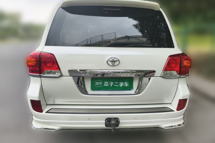 Used Toyota Land Cruiser 2015 4.0L V6 Middle East Limited Edition Rear