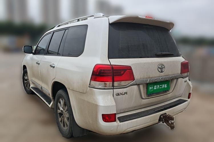Used Toyota Land Cruiser 2015 4.0L VX-R 8-Seater Middle East Version Rear Left 45 Deg