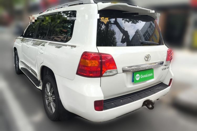Used Toyota Land Cruiser 2015 4.0L V6 Middle East Low-Trim Version Rear Left 45 Deg