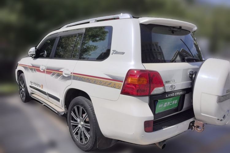 Used Toyota Land Cruiser 2015 4.0L V6 Middle East Limited Edition Rear Left 45 Deg