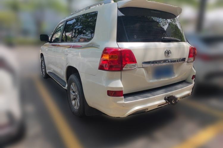 Used Toyota Land Cruiser 2015 4.0L 5-Seater Middle East Version Rear Left 45 Deg