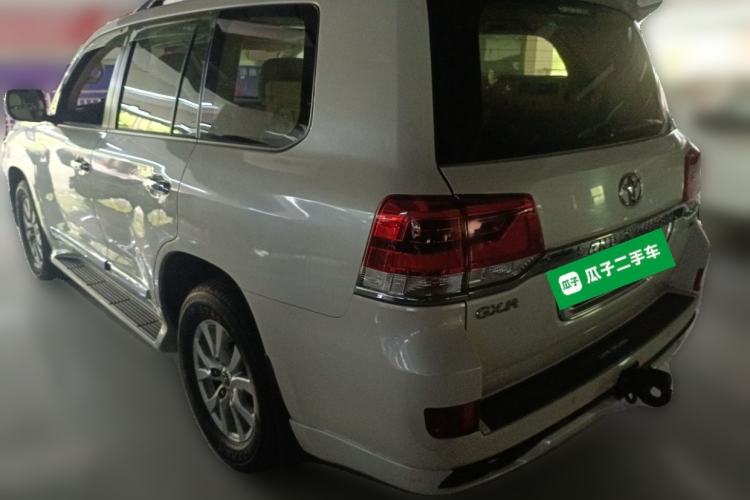 Used Toyota Land Cruiser  Rear Left 45 Deg