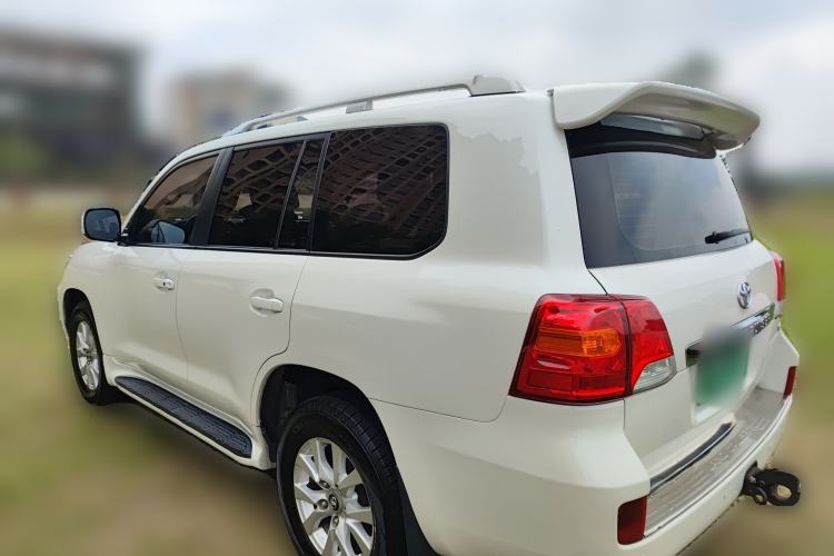 Used Toyota Land Cruiser 2015 4.0L 5-Seater Middle East Version Rear Left 45 Deg