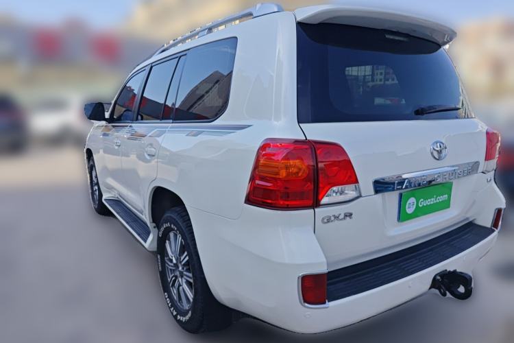 Used Toyota Land Cruiser 2015 4.0L V6 Middle East Low-Trim Version Rear Left 45 Deg