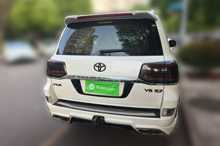 Used Toyota Land Cruiser 2015 4.0L V6 Middle East Low-Trim Version Rear