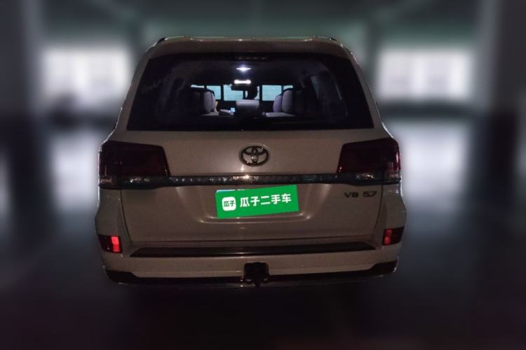 Used Toyota Land Cruiser 2015 4.0L V6 Middle East Low-Trim Version Rear