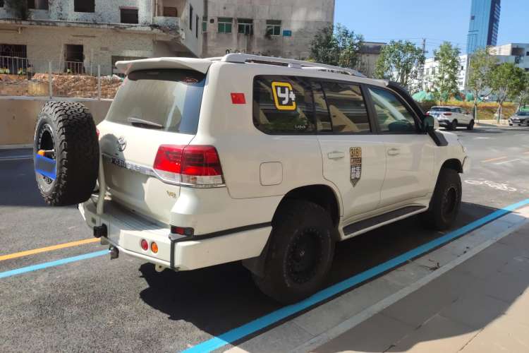 Used Toyota Land Cruiser 2015 4.6L V8 Middle East Limited Edition Rear Right 45 Deg