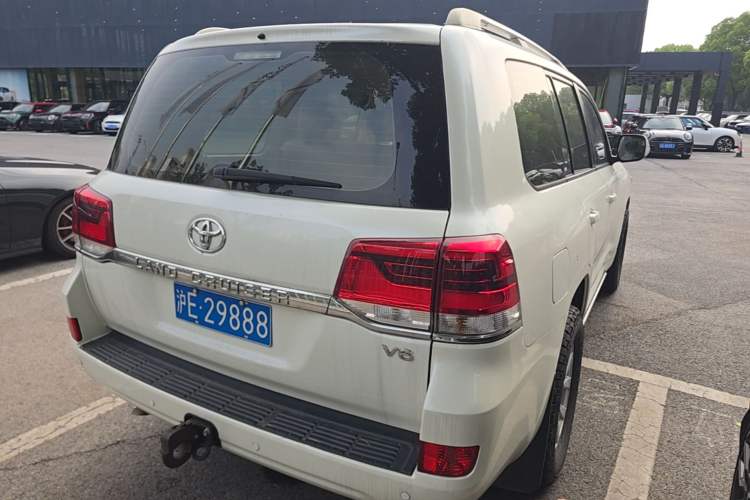 Used Toyota Land Cruiser  Rear Right 45 Deg