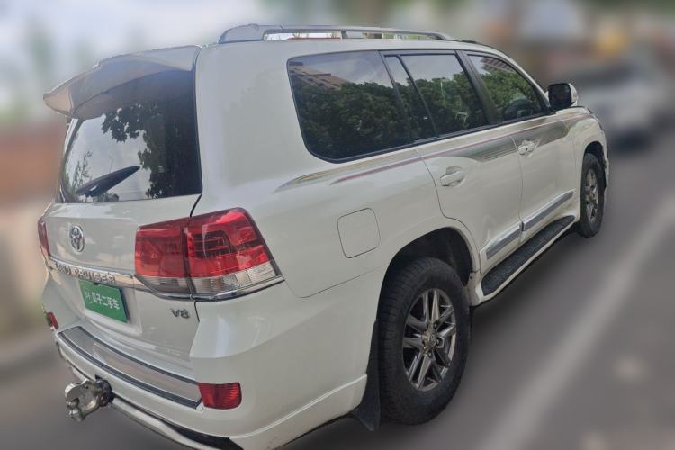 Used Toyota Land Cruiser 2015 4.0L 5-Seater Middle East Version Rear Right 45 Deg