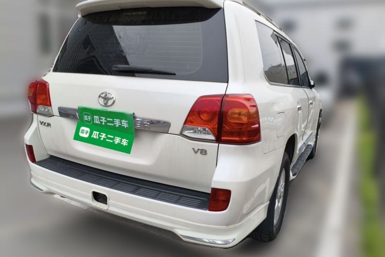 Used Toyota Land Cruiser 2015 4.0L V6 Middle East Limited Edition Rear Right 45 Deg