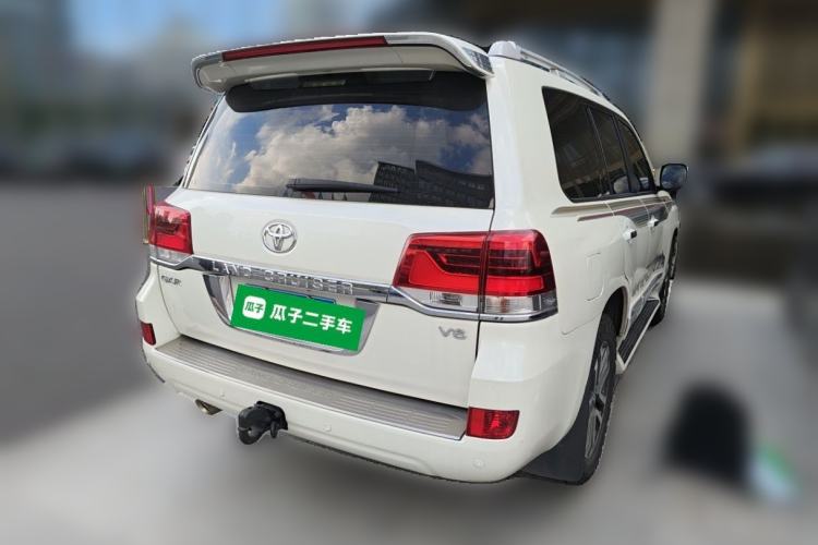 Used Toyota Land Cruiser  Rear Right 45 Deg