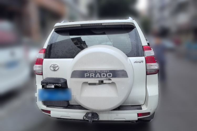 Used Toyota Land Cruiser  Rear