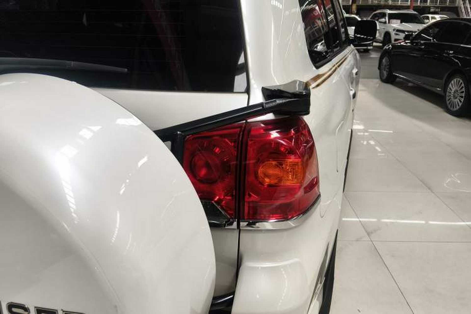 Used Toyota Land Cruiser 2015 4.0L GX-R U.S. Specification Right Rear Taillight