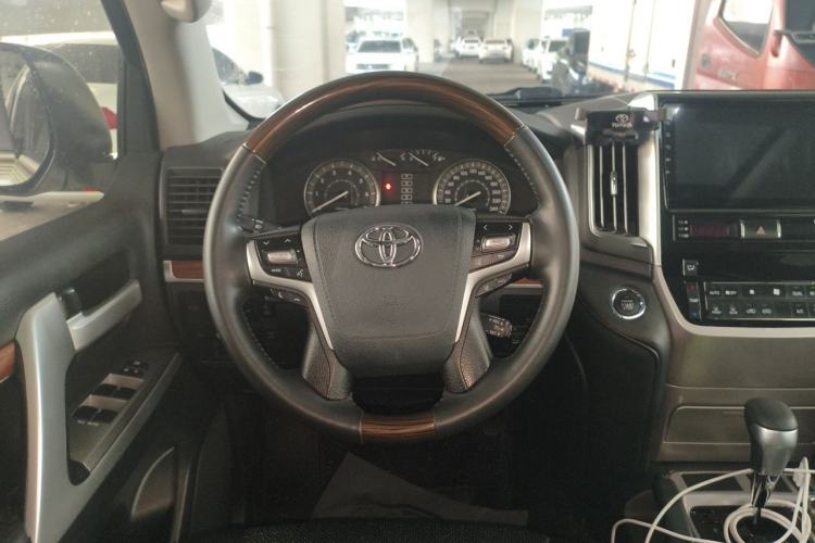 Used Toyota Land Cruiser  Steering Wheel