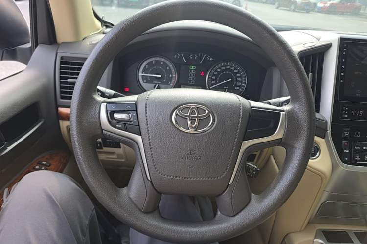 Used Toyota Land Cruiser  Steering Wheel