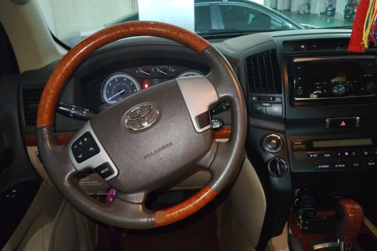 Used Toyota Land Cruiser  Steering Wheel