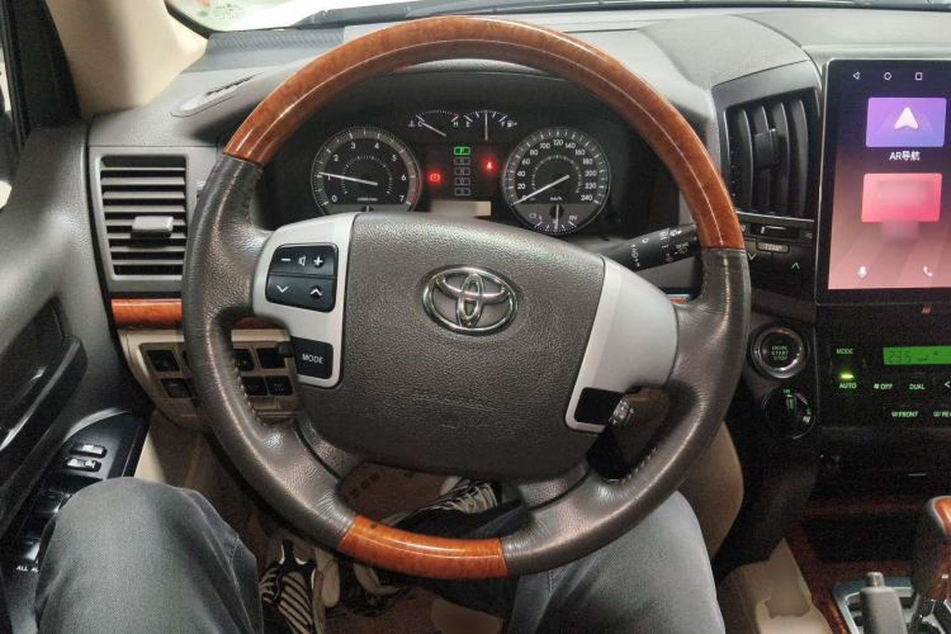 Used Toyota Land Cruiser 2015 4.0L GX-R U.S. Specification Steering Wheel
