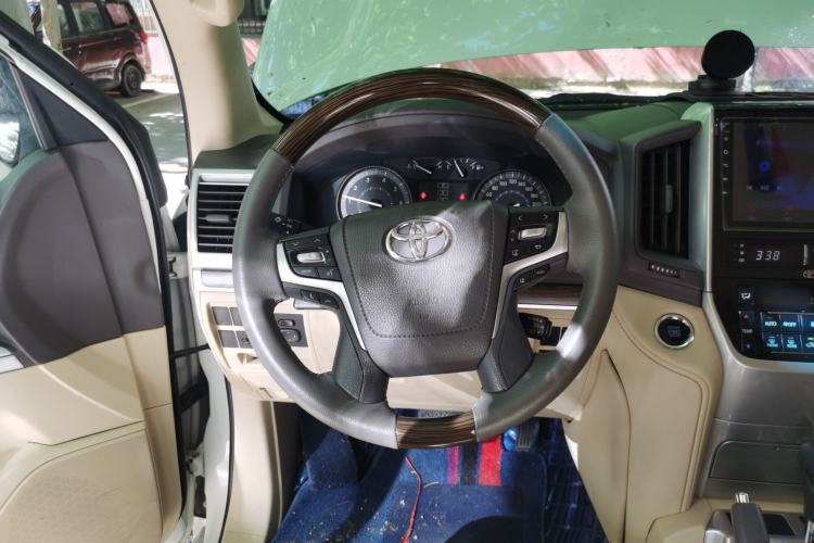 Used Toyota Land Cruiser  Steering Wheel