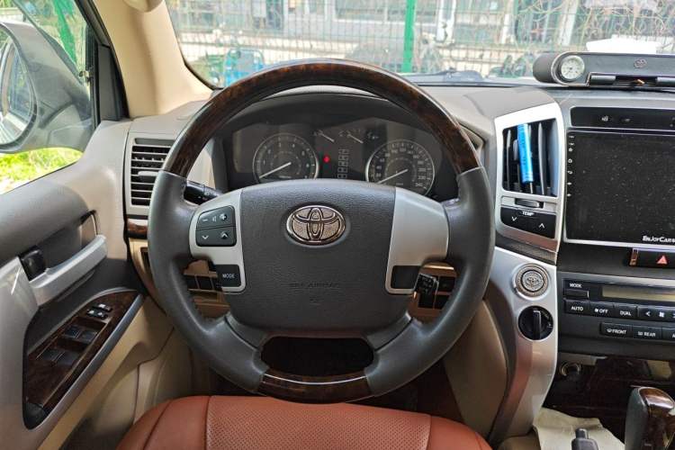 Used Toyota Land Cruiser  Steering Wheel