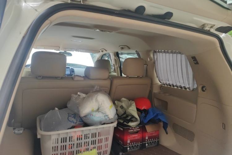 Used Toyota Land Cruiser 2015 4.0L 5-Seater Middle East Version Trunk