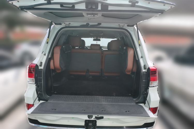 Used Toyota Land Cruiser  Trunk