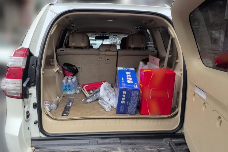 Used Toyota Land Cruiser  Trunk