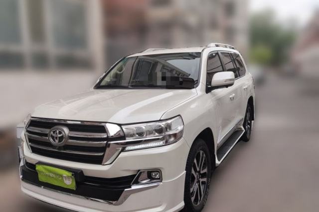 Used Toyota Land Cruiser 