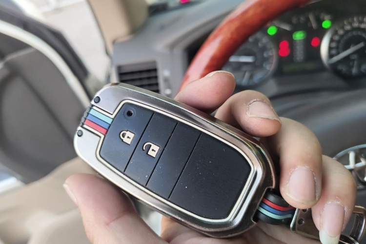 Used Toyota Land Cruiser  Vehicle Key