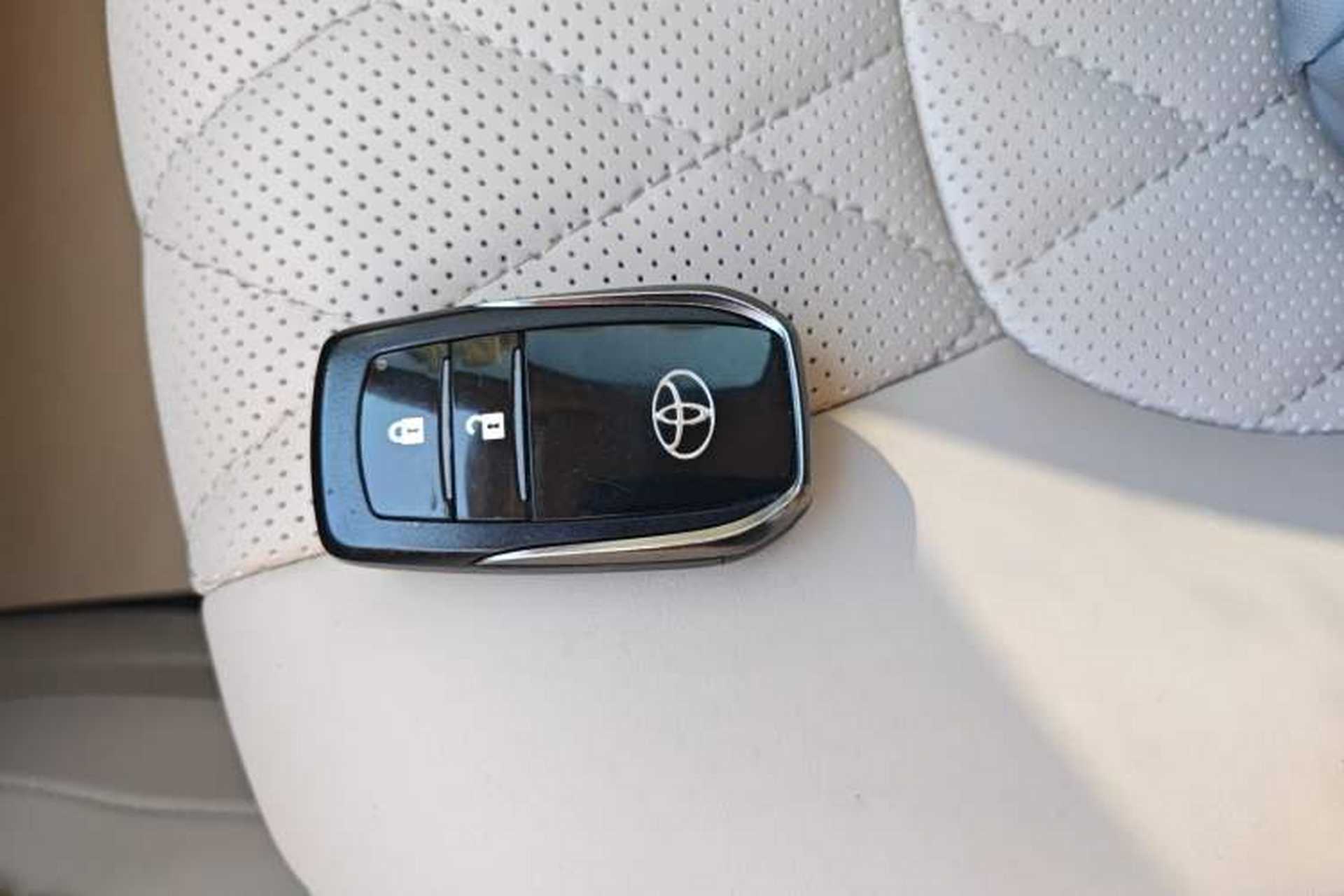 Used Toyota Land Cruiser  Vehicle Key