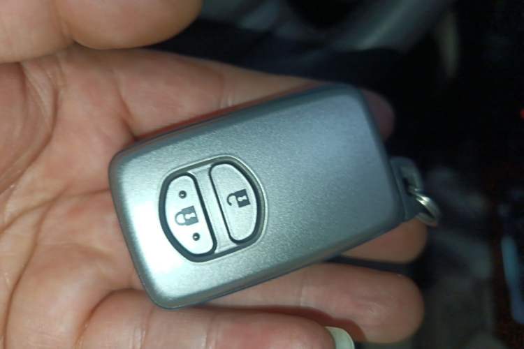 Used Toyota Land Cruiser  Vehicle Key