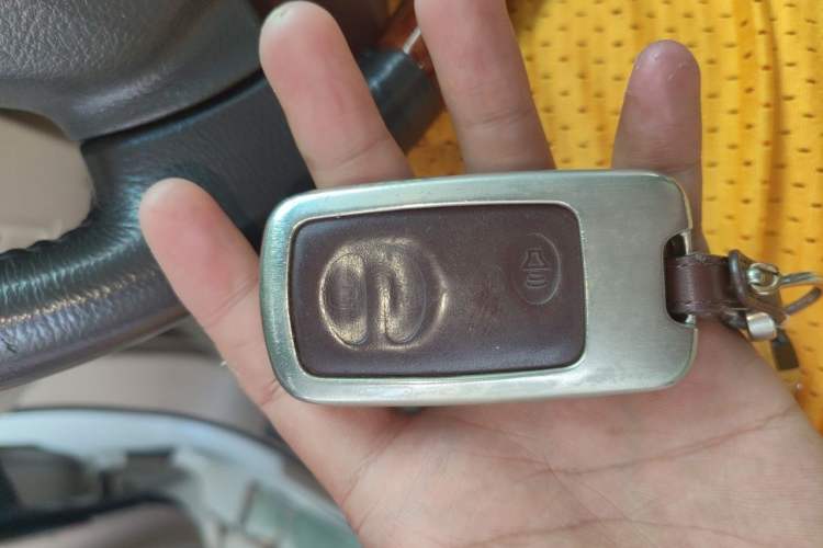 Used Toyota Land Cruiser  Vehicle Key