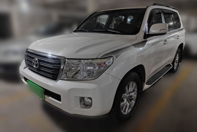 Used Toyota Land Cruiser 2015 4.0L V6 Middle East Low-Trim Version
