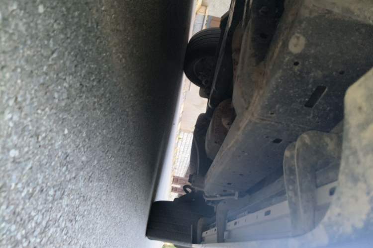 Used Toyota Land Cruiser  Chassis Front Left
