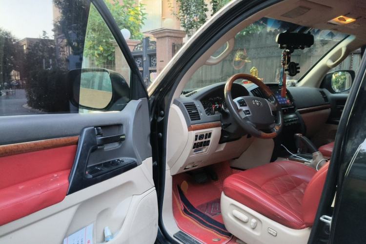 Used Toyota Land Cruiser  Driver Seat